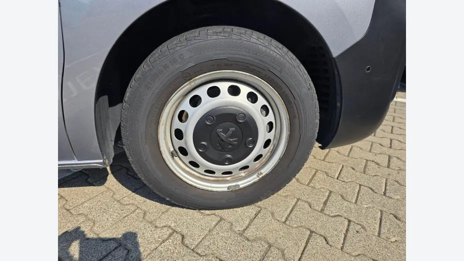 PEUGEOT Expert Expert 1.5 BlueHDi Standard 2,7t
