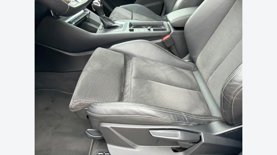 AUDI Q3 Sportback -