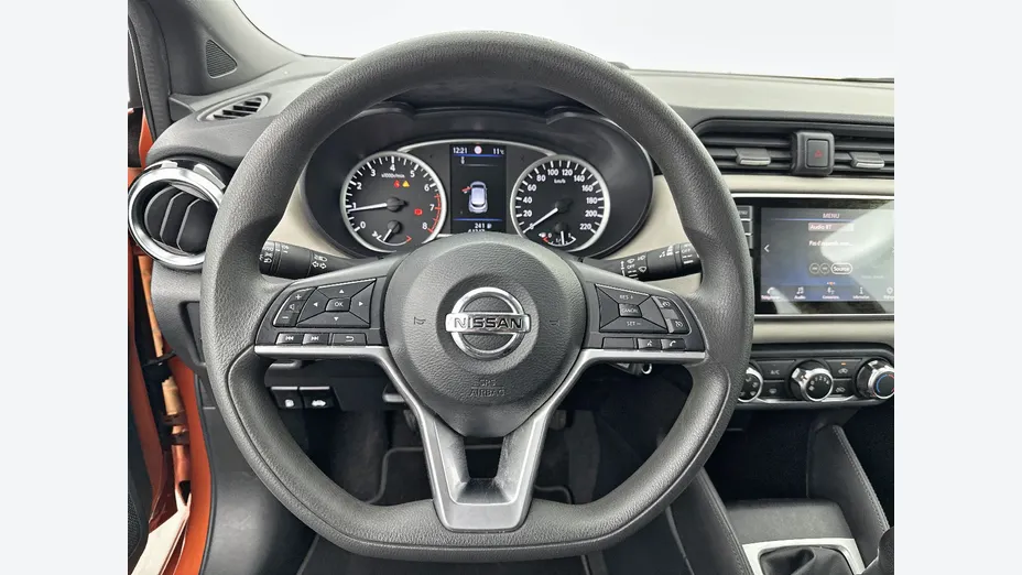 NISSAN Micra -