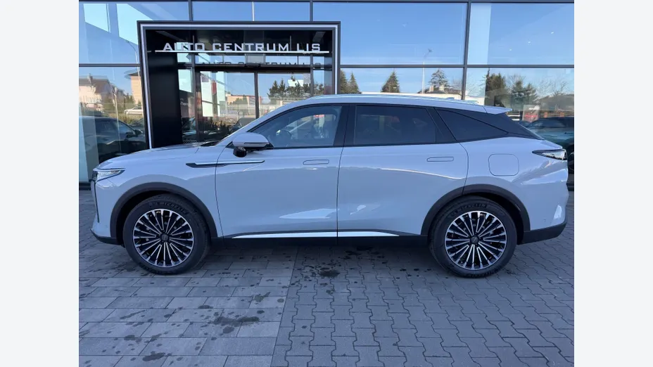 OMODA Omoda 9 Omoda 9 1.5 Super Hybrid Exclusive AWD