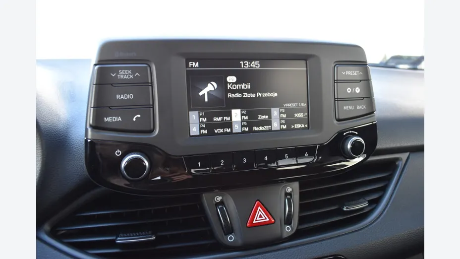 HYUNDAI i30 i30 1.4 T-GDI Classic + DCT
