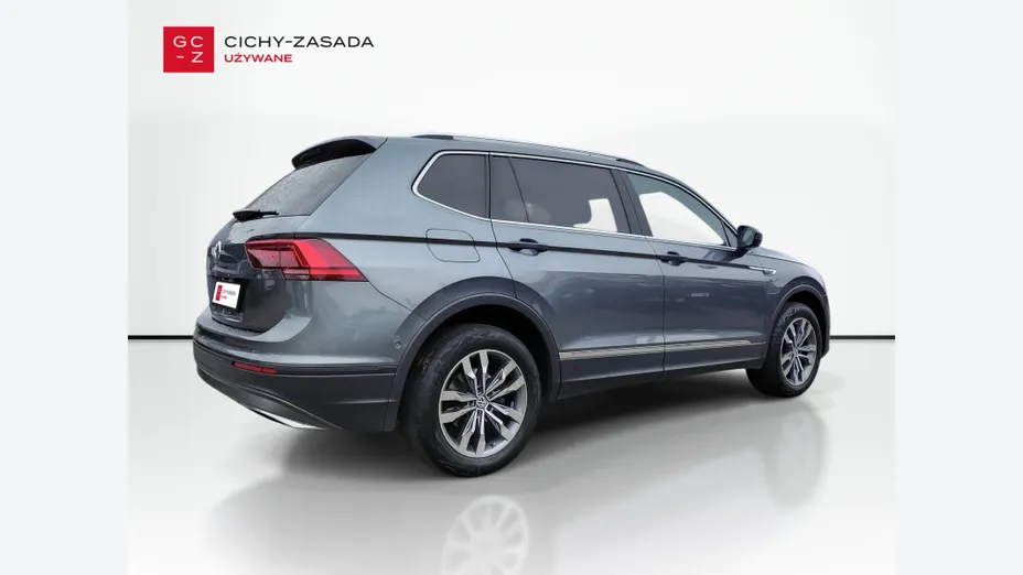 VOLKSWAGEN Tiguan Allspace -