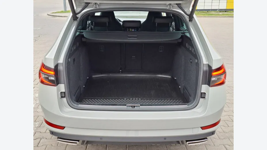 SKODA Superb Superb 2.0 TSI 4x4 Sportline DSG
