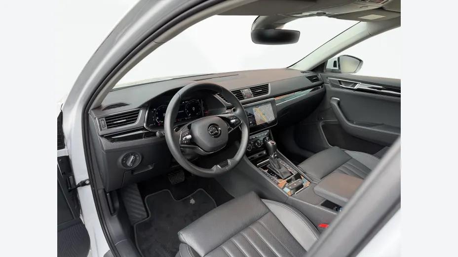 SKODA Superb Superb 2.0 TDI SCR L&K DSG
