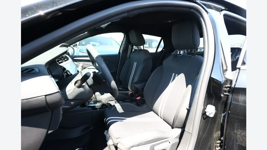 OPEL Corsa -