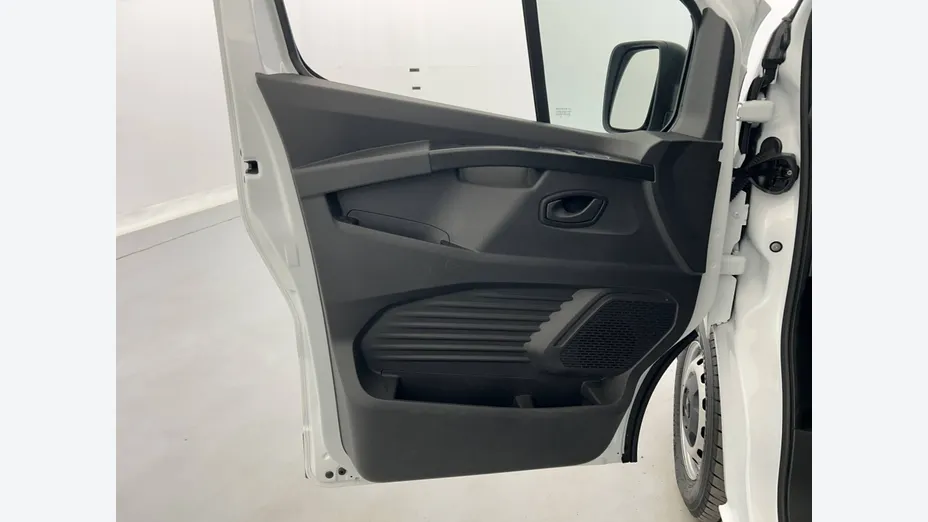 RENAULT Trafic -