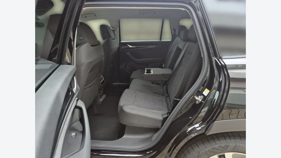 SKODA Kodiaq Kodiaq 1.5 TSI mHEV 4x2 Drive DSG Nowy