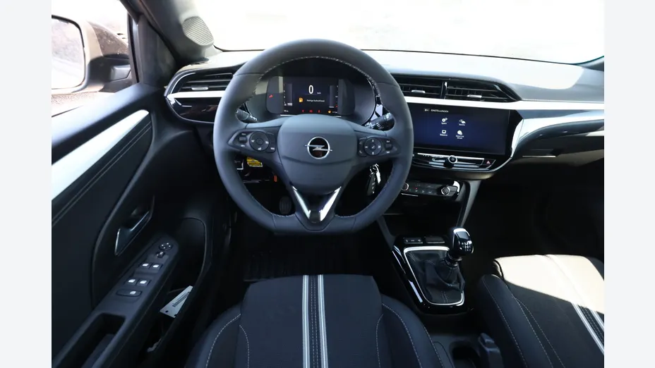 OPEL Corsa -