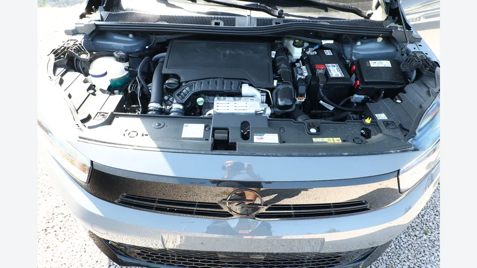 OPEL Corsa -