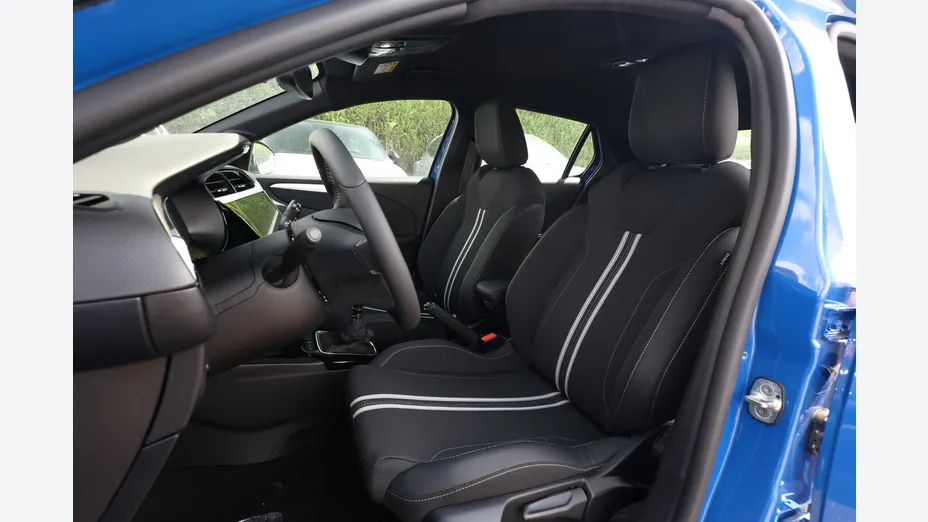 OPEL Corsa -