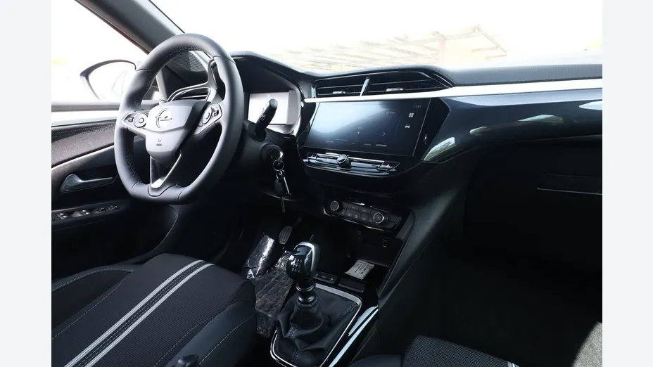 OPEL Corsa -