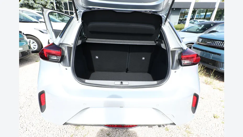 OPEL Corsa -