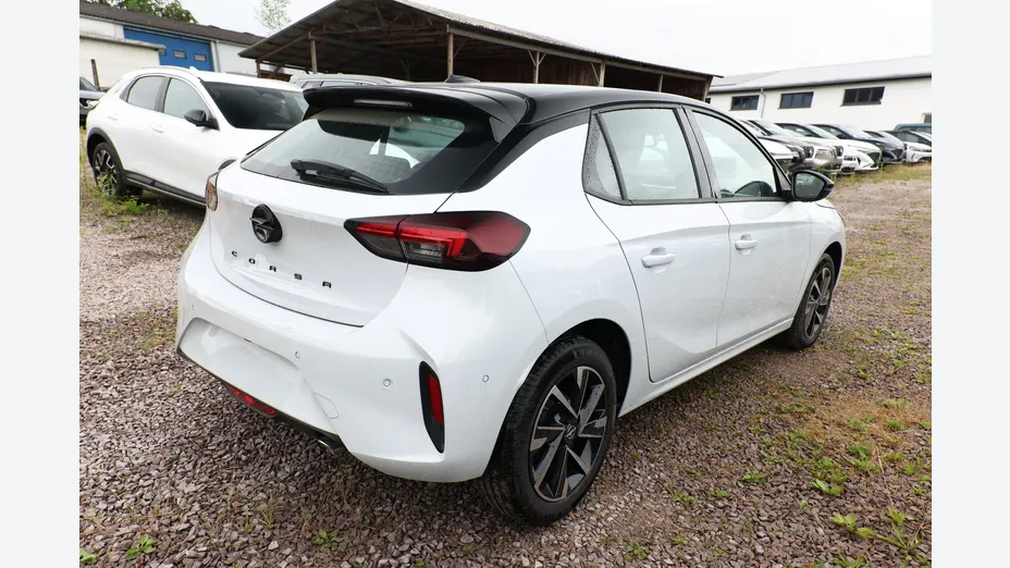 OPEL Corsa -