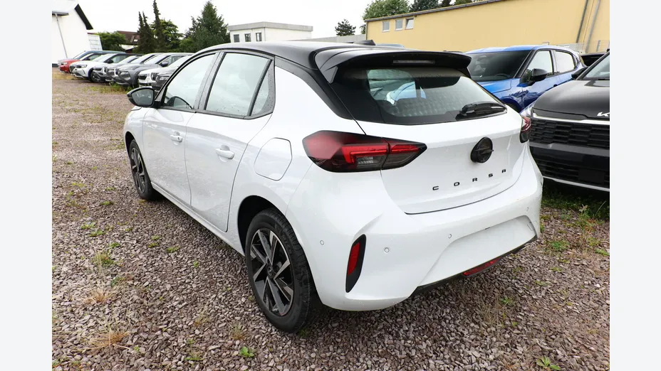 OPEL Corsa -