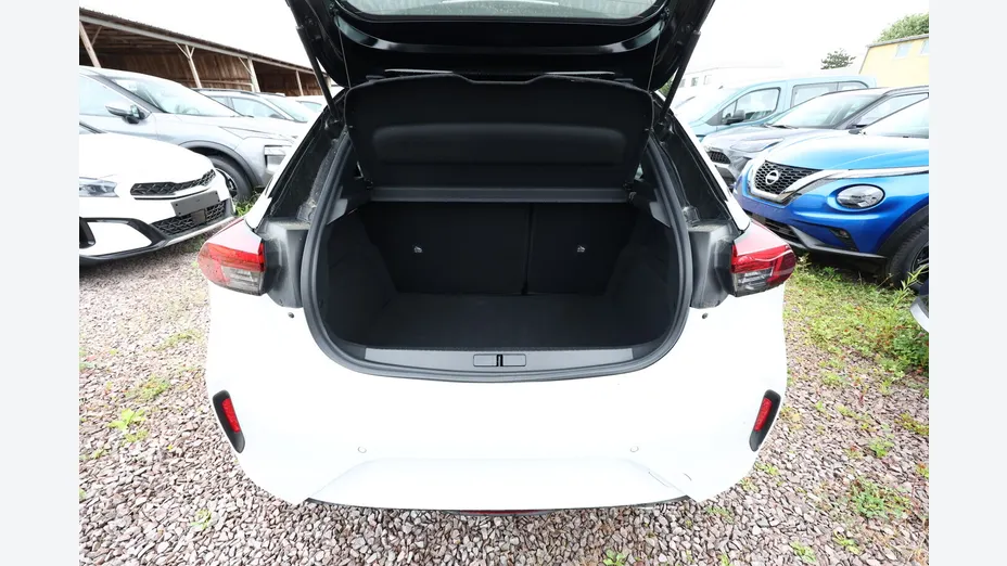 OPEL Corsa -