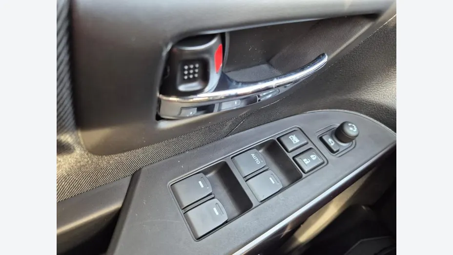 SUZUKI S-Cross -