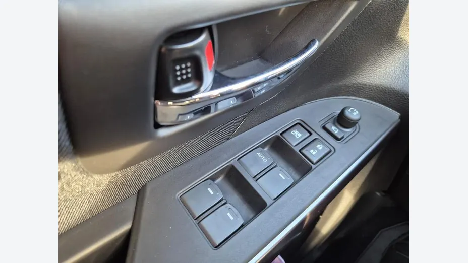 SUZUKI S-Cross -