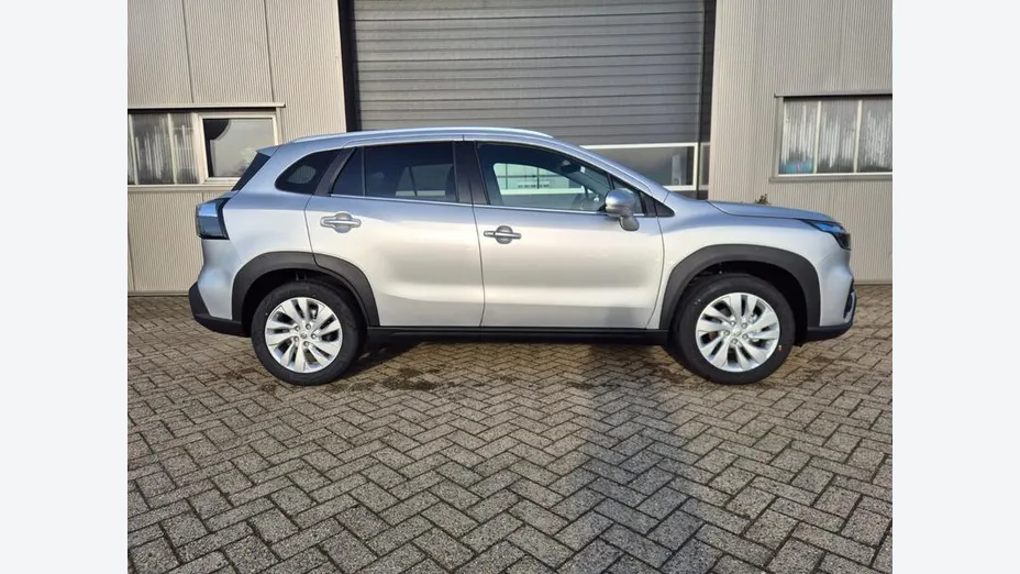 SUZUKI S-Cross -