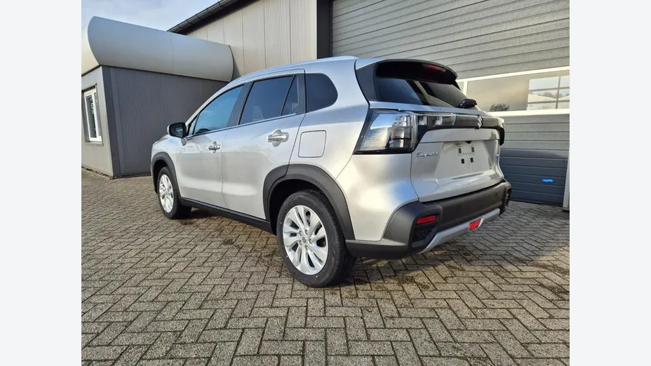 SUZUKI S-Cross -
