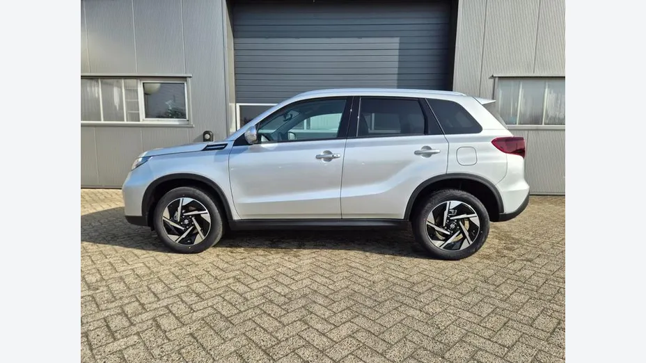 SUZUKI Vitara -