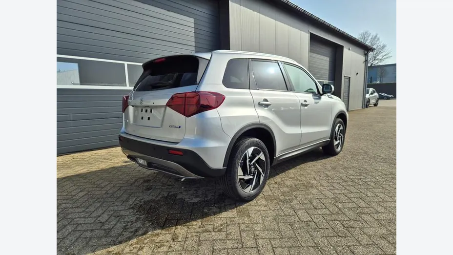 SUZUKI Vitara -