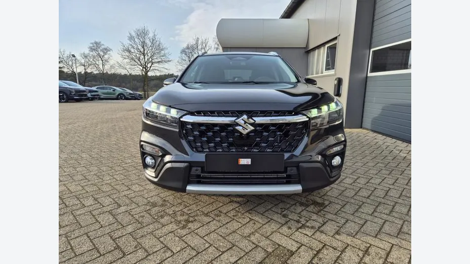 SUZUKI S-Cross -