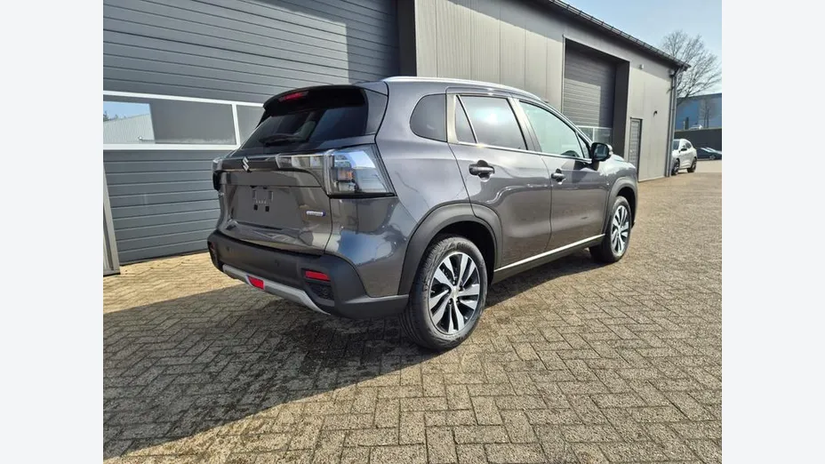 SUZUKI S-Cross -