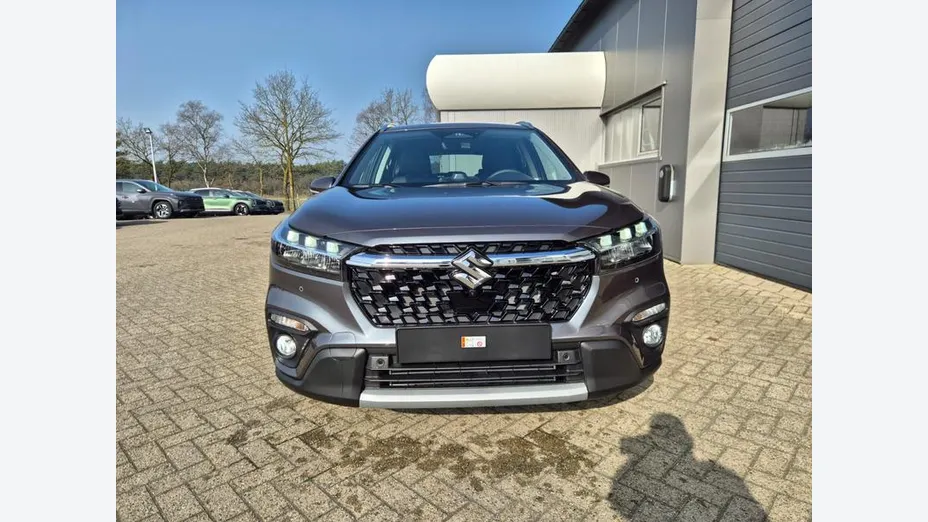 SUZUKI S-Cross -