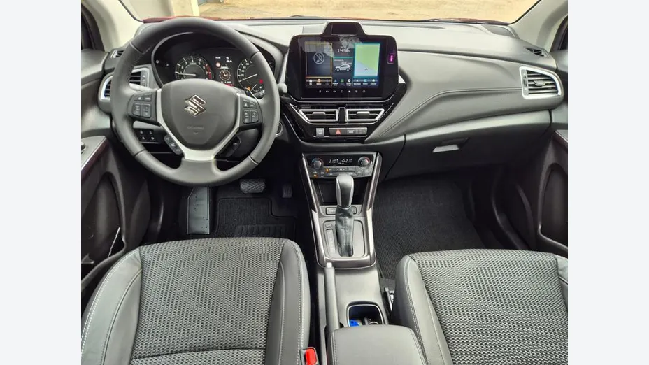 SUZUKI S-Cross -