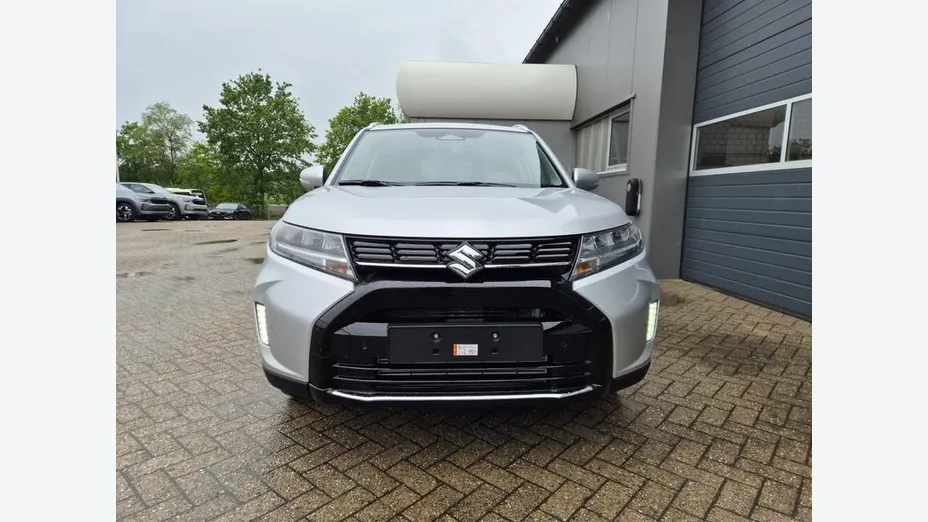 SUZUKI Vitara -