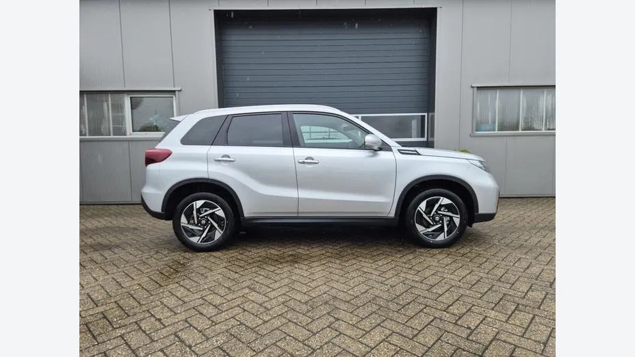 SUZUKI Vitara -