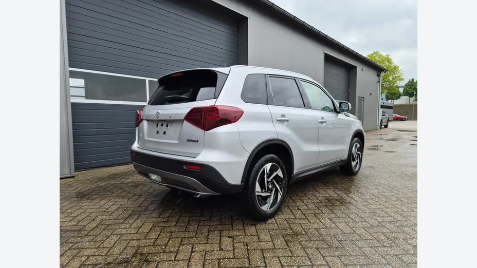 SUZUKI Vitara -