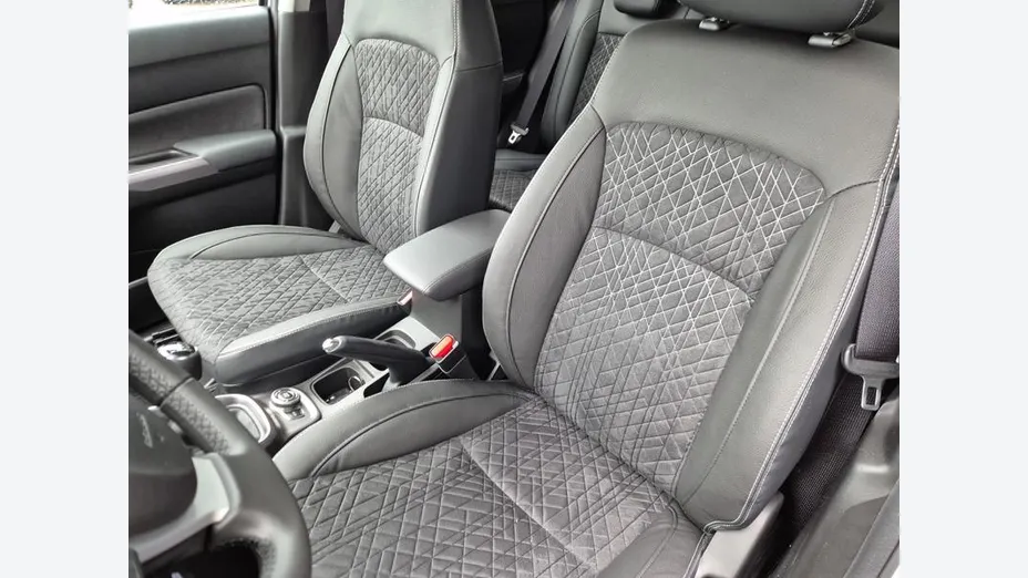 SUZUKI Vitara -