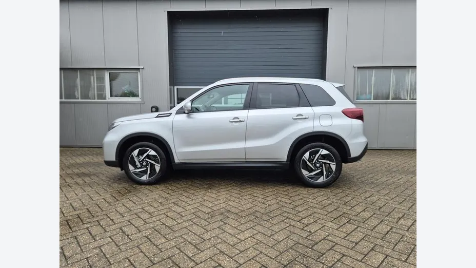 SUZUKI Vitara -