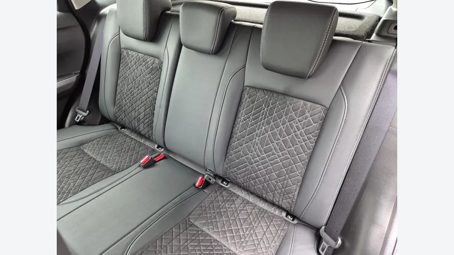 SUZUKI Vitara -