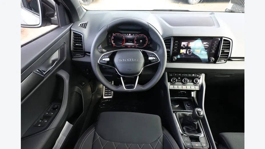 SKODA Karoq -