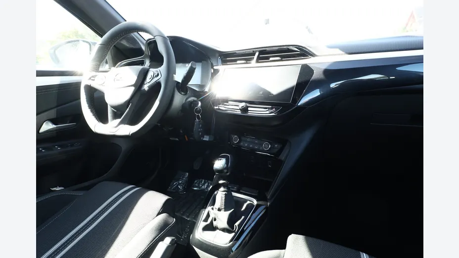 OPEL Corsa -
