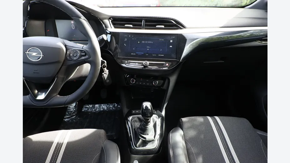 OPEL Corsa -