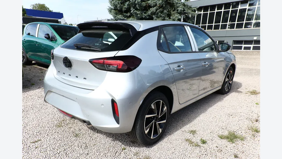 OPEL Corsa -