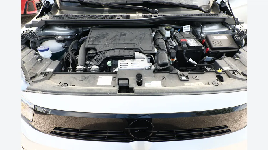 OPEL Corsa -