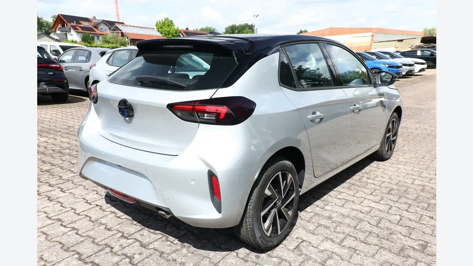 OPEL Corsa -