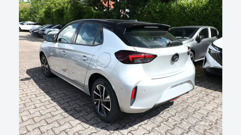 OPEL Corsa -