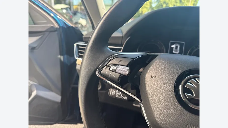 SKODA Kamiq Kamiq 1.0 TSI Ambition DSG