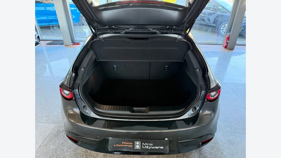MAZDA 3 3 2.0 mHEV Kanjo aut