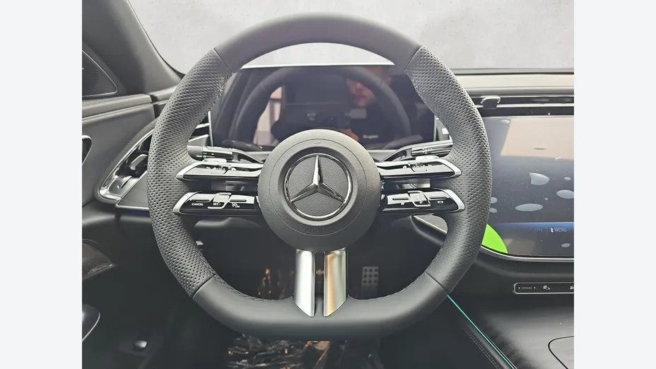 MERCEDES-BENZ E Klasa E 200 mHEV 4-Matic AMG 9G-Tronic Nowy
