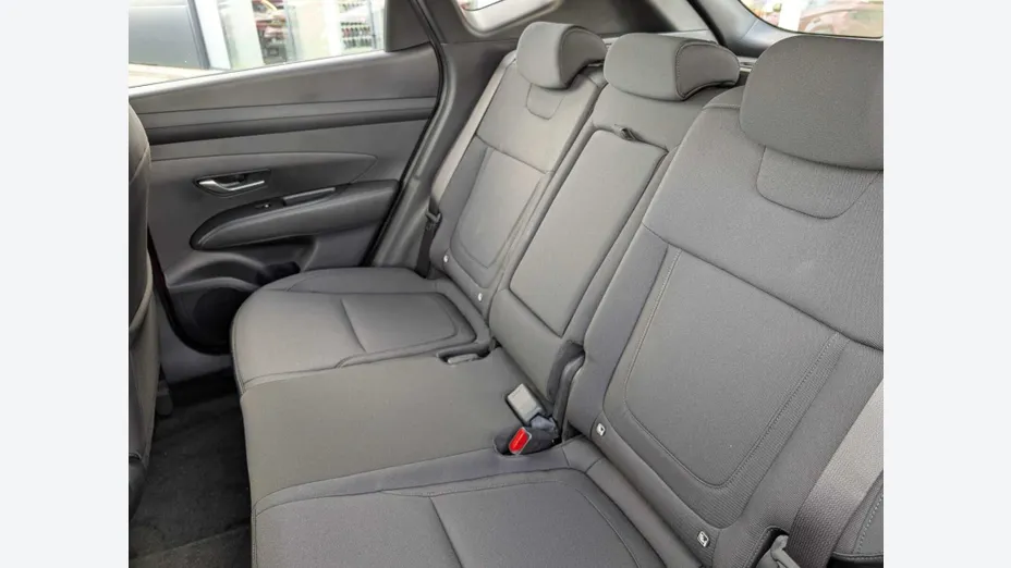 HYUNDAI Tucson Tucson 1.6 T-GDi HEV Modern 2WD aut Nowy