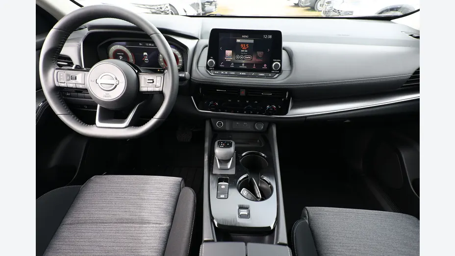 NISSAN X-Trail -