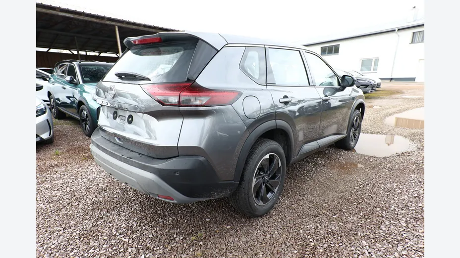 NISSAN X-Trail -