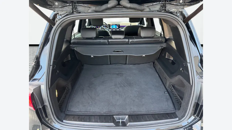 MERCEDES-BENZ GLB GLB 200 7G-DCT