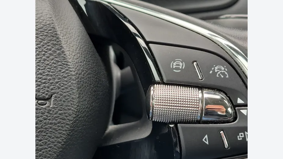 SKODA Karoq -